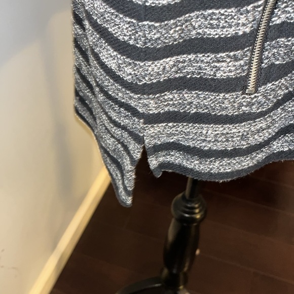 Per Se Black and Gray Striped Tunic Sweatshirt, 2X - Picture 4 of 7